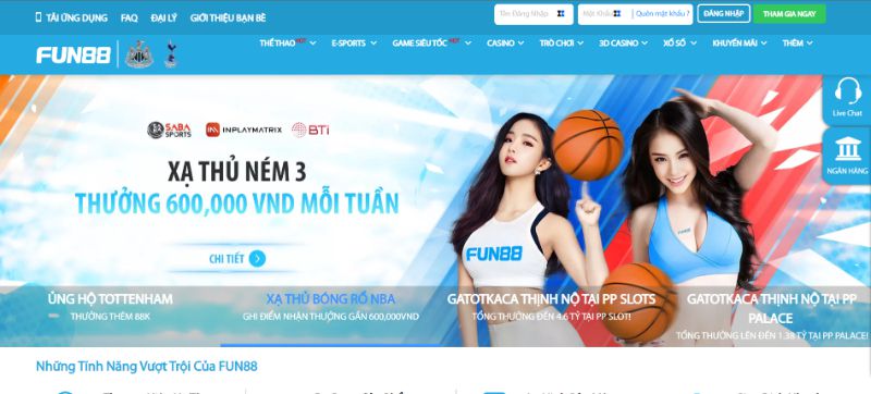 Bánh kem hình quả bóng đá của Mmwin Camera Online tại Mmwin - Mmwin
