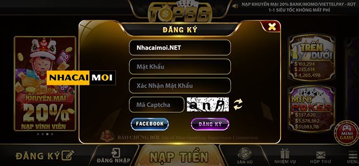 Chơi bài blackjack trong sảnh của một khách sạn hạng Mot88 - Mot88